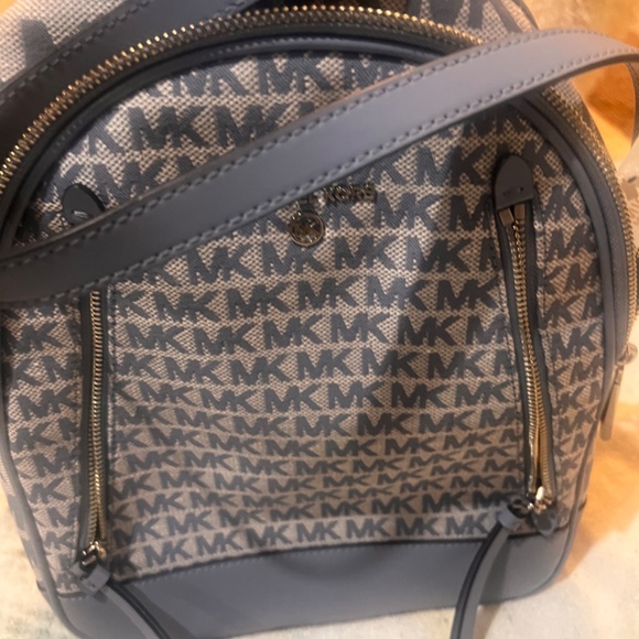 MK  Back Pack - Picture 2 of 3